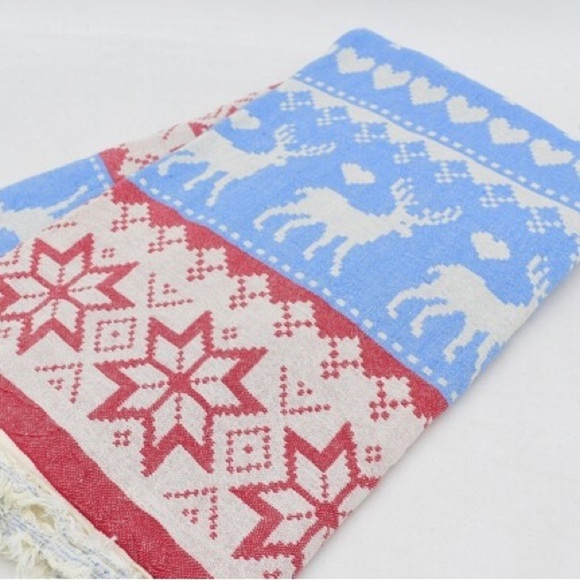 FAIR ISLE Jacquard Weave Reversible Textile Holiday Red Winter Sky Blue & Ivory - Picture 1 of 13